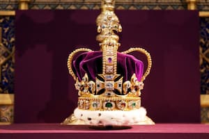 La corona de San Eduardo, elemento utilizado durante la ceremonia de coronación de los reyes