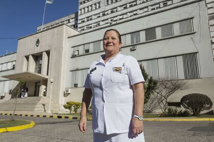 La coronel mayor Alicia Filomia, directora general del hospital