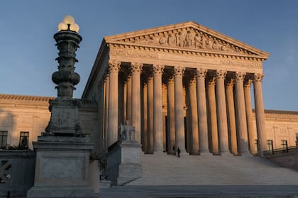 La Corte Suprema de Estados Unidos bloqueó temporalmente la ley SB4