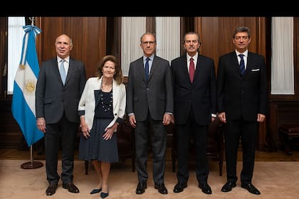 La Corte Suprema recibiría un caso por estafas que se resolvió de manera abreviada, con la acción penal extinguida, y que podría aplicarse a los cuadernos de las coimas o a Odebrecht