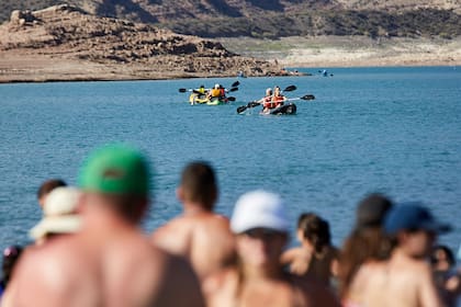 La costa y la navegación en el dique Potrerillos seguirán siendo de acceso público.
