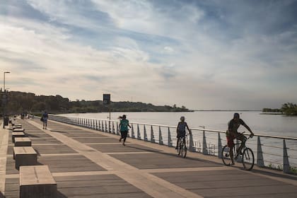 La costanera de Paraná, capital de Entre Ríos.