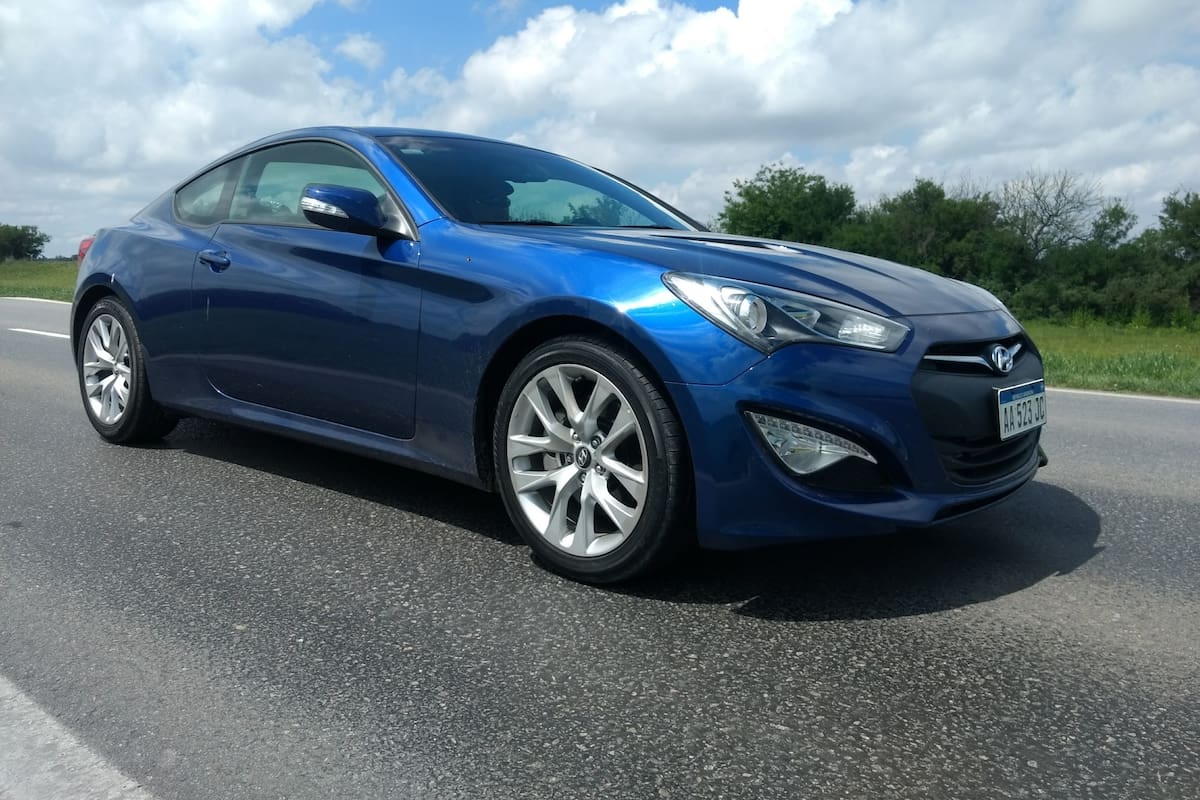 La coupé de Hyundai mantiene el diseño del modelo anterior