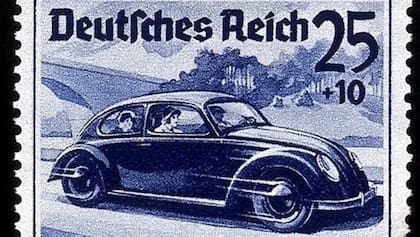 La creación del "auto del pueblo", en 1939, también generó un novedoso plan de compra con estampillas.