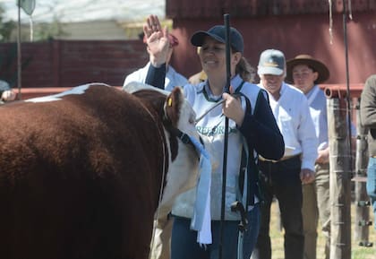 La criadora de la raza Hereford, Carolina Garciarena