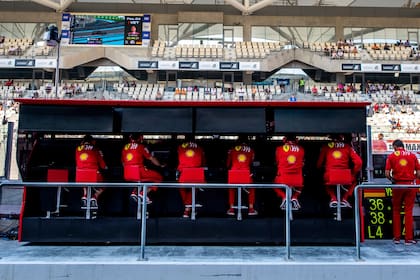 La crisis de Ferrari en la Fórmula 1: ingenieros &quot;liquidados&quot;, la crítica al director del equipo y el peor auto de los últimos 30 años