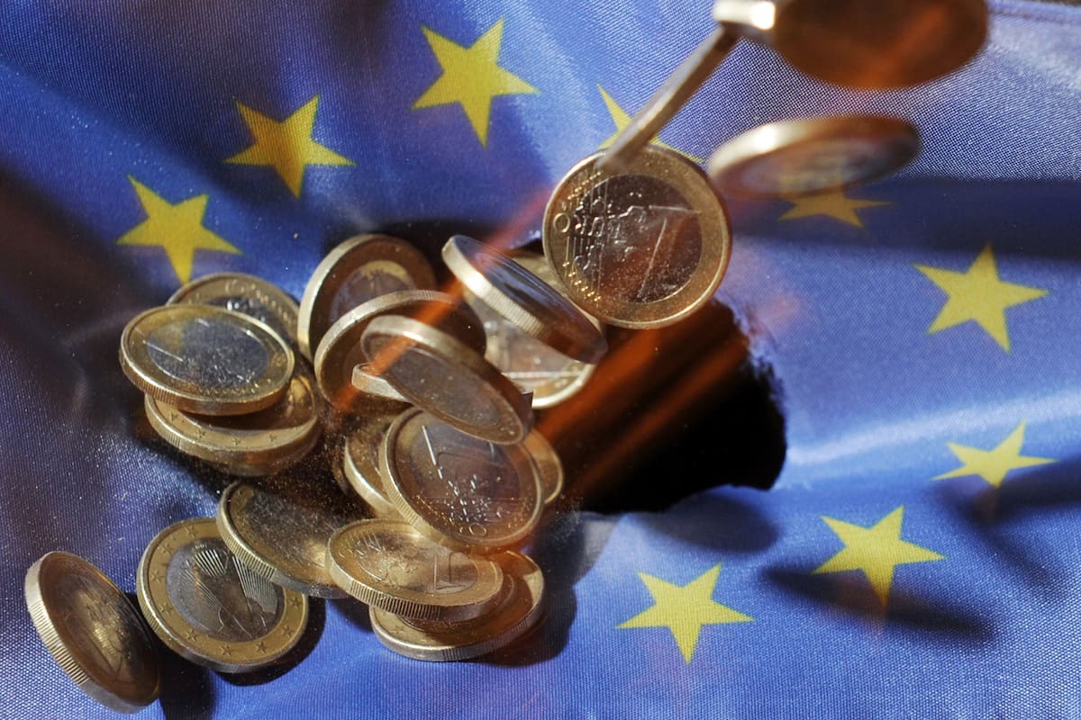 La crisis fue más grave de lo previsto, dicen los especialistas; todos los países de la Unión Europea sufrieron caídas superiores al 10% de su PBI