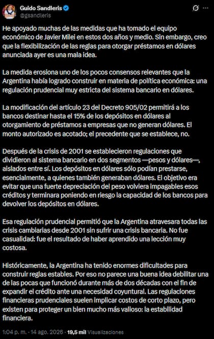 La crítica de Sandleris sobre la flexibilización de los créditos en dólares