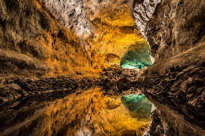 La Cueva de los Verdes, en la isla canaria de Lanzarote, es una de las más bellas de Europa