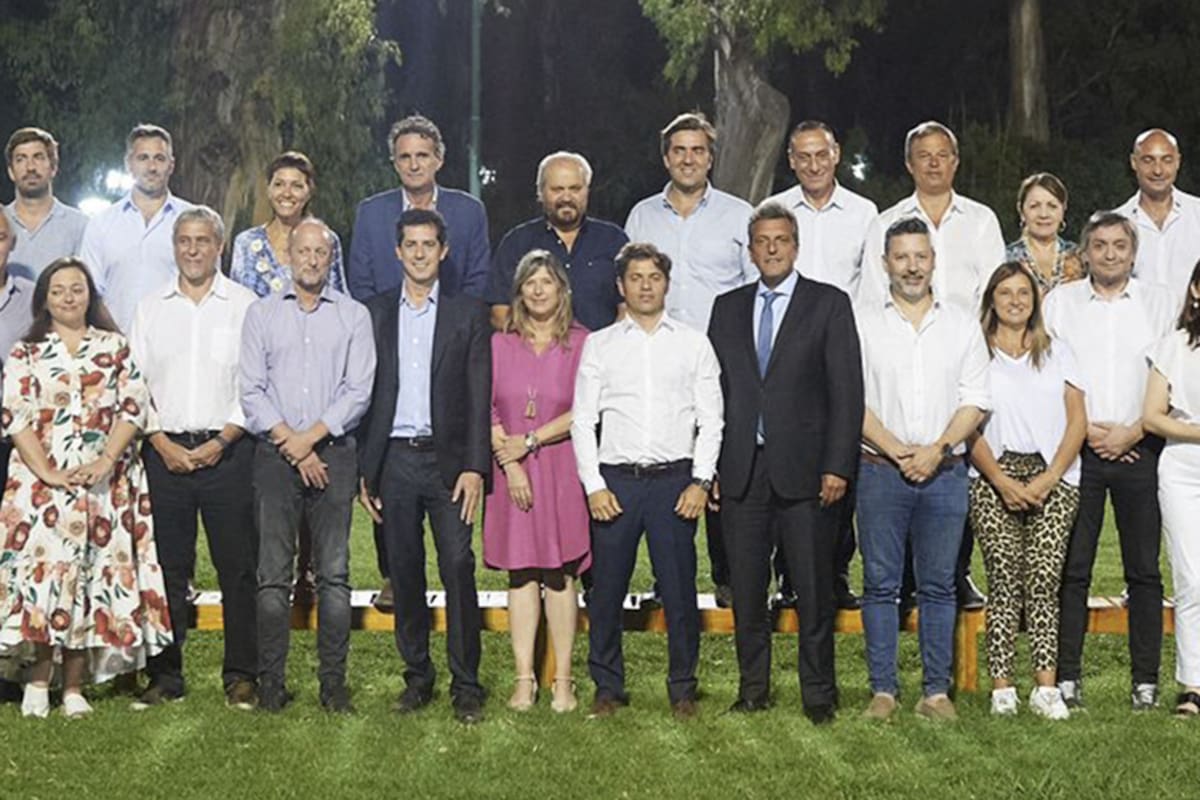 La cumbre partidaria de Merlo reunió, el martes pasado, a kirchneristas, massistas y unos pocos albertistas.