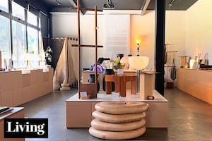 La Cûpula Concept Store se puede visitar en la Asociación Amigos del Bellas Artes de 12 a 20 horas, hasta el 18 de diciembre.