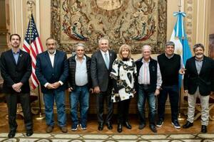 La cúpula de la CGT con el embajador de Estados Unidos, Marc Stanley
