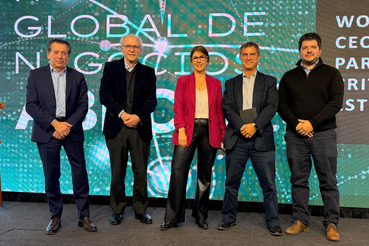 La cúpula de la consultora ABECEB en un encuentro que realizó con empresarios multinacionales en Puerto Madero