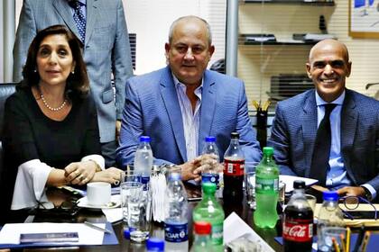 La cúpula de la exSIDE asistió a la comisión bicameral en un tenso cruce con los legisladores