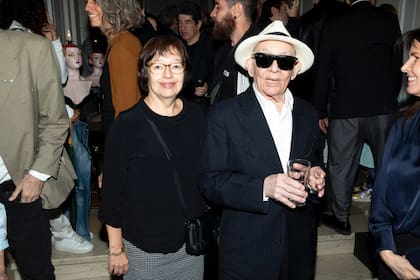La curadora María José Herrera, autora del texto que acompaña la muestra de Arias