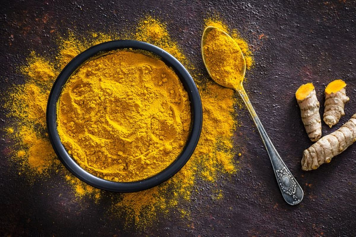 La cúrcuma también se usa en el curry.