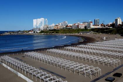 La curva que trepa a ritmo abrupto se relaciona con un aumento de las reuniones sociales