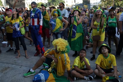 La decepción de los hinchas brasileños: el sueño del hexacampeonato se convirtió en una pesadilla