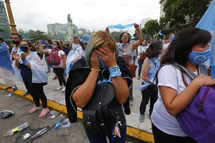 La decepción de los militantes pro vida tras el resultado de la votación en la cámara de diputados