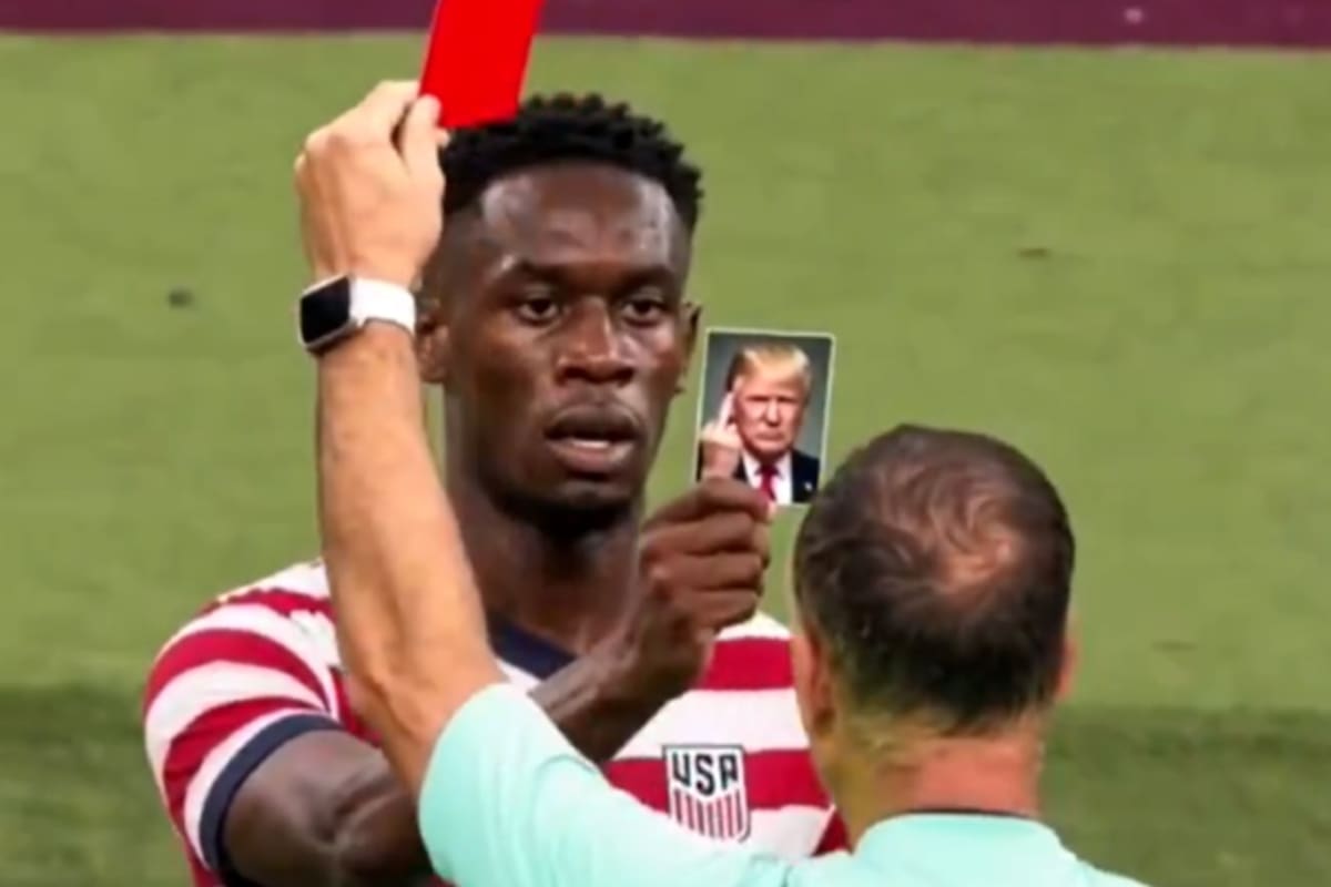 O cancelamento do cartão vermelho de Folarin Balogun gerou uma enxurrada de memes nas redes sociais