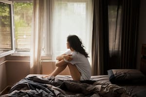Qué dice la psicología de las personas que prefieren quedarse en casa durante el fin de semana