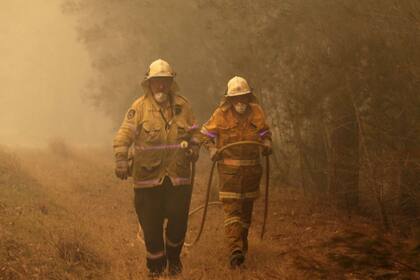 La decisión fue comunicada por el Primer Ministro del país, Scott Morrison, mientras se agravan los desastres ocasionados por el fuego