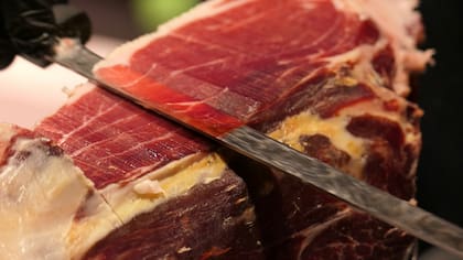 La decisión, según argumentaron, se basa en que la entrada del virus representaría una amenaza “grave e inminente” para la producción local