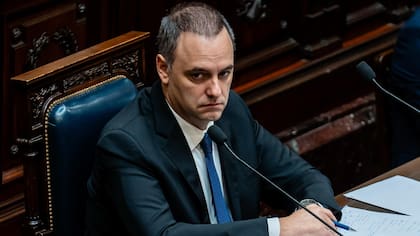 La declaración del contratista complicó la situación del jefe de ministros de Javier Milei, investigado por presunto enriquecimiento ilícito