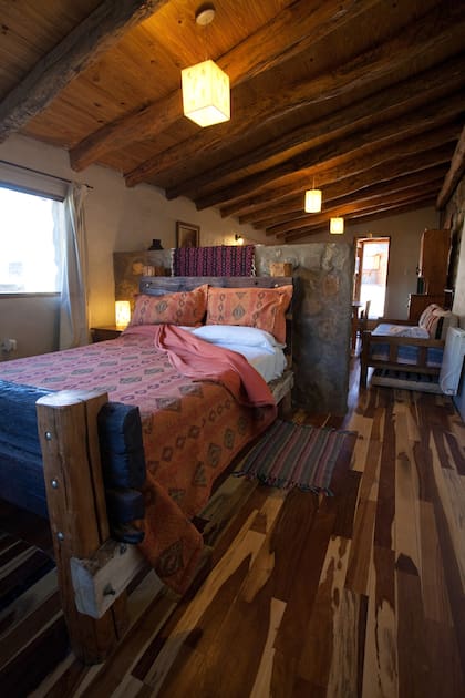 La decoración de Posada El Legado, en Los Molles, tiene que ver con el entorno.