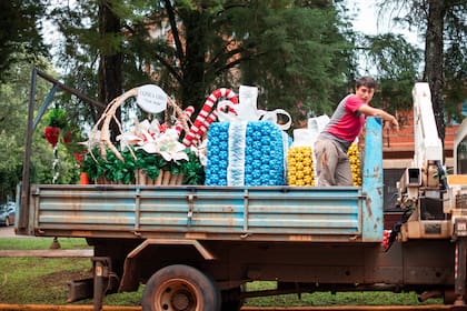 La decoración se monta en noviembre y se saca a fines de enero.