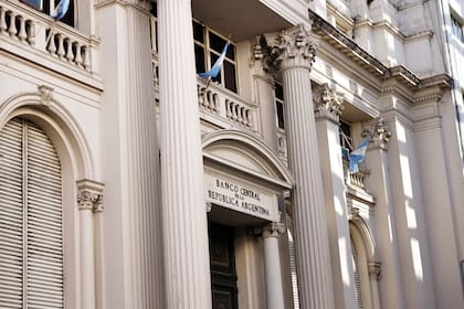 La definición del Banco Central busca calmar la ansiedad de los mercados