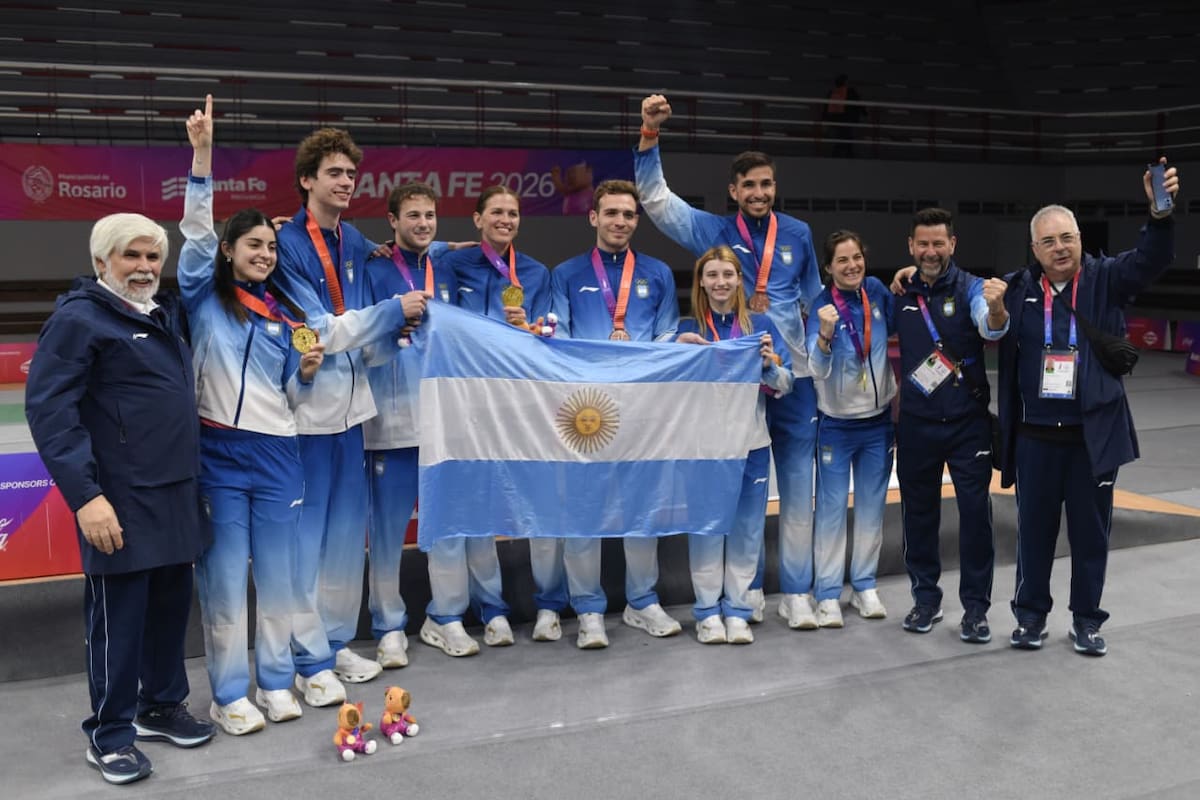 La delegación argentina, local en los Juegos Suramericanos Santa Fe 2026, está brillando en esgrima