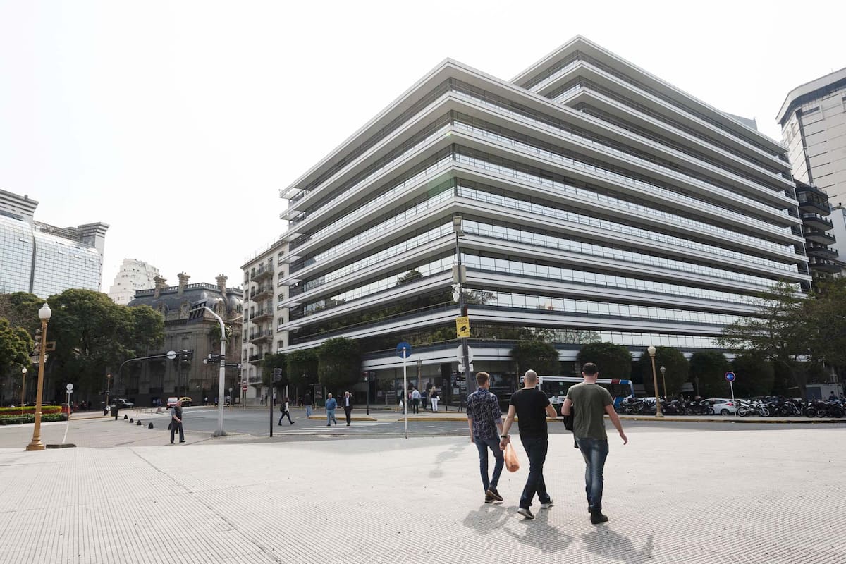 La demanda aumenta por la transformación del área con obras como la peatonalización de las calles y el efecto derrame que genera Catalinas