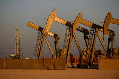 La demanda de gas, junto con la caída de los precios del petróleo, acompañaron la baja en los surtidores en el país