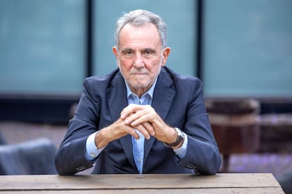 "La democracia esta todavía inacabada", señala