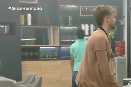 La densa nube de humo que invadió la casa de Gran Hermano