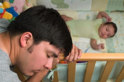 La depresión posparto también puede afectar a los hombres