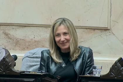 La despedida a Myriam Bregman en la Cámara de Diputados