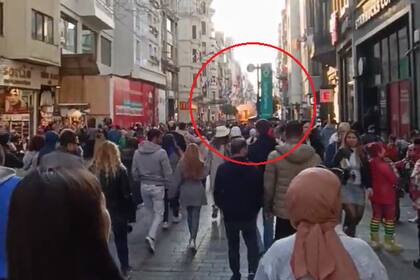 La detonación ocurrió en una concurrida calle peatonal de Estambul