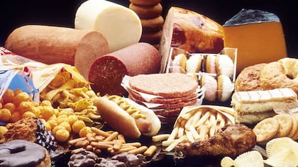 Estos son los alimentos que hacen perder masa muscular