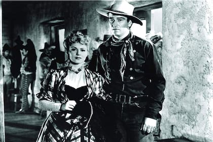 La diligencia, de John Ford, protagonizada por John Wayne, el actor que se erigió como ícono de la masculinidad combativa