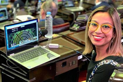 La diputada Adriana Cáceres, autora del proyecto presentado para endurecer las penas para las usurpaciones de inmuebles y terrenos públicos y privados