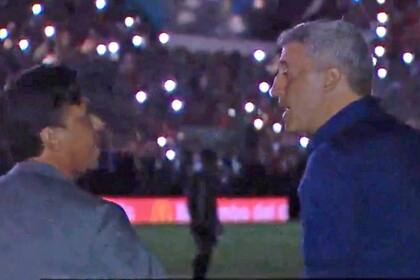 La discusión en la oscuridad entre Gallardo y Crespo