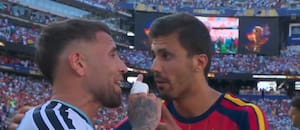 El fuerte reclamo de Otamendi al español Rodri: “Toda la semana estuviste llorando”
