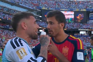 El fuerte reclamo de Otamendi al español Rodri: “Toda la semana estuviste llorando”