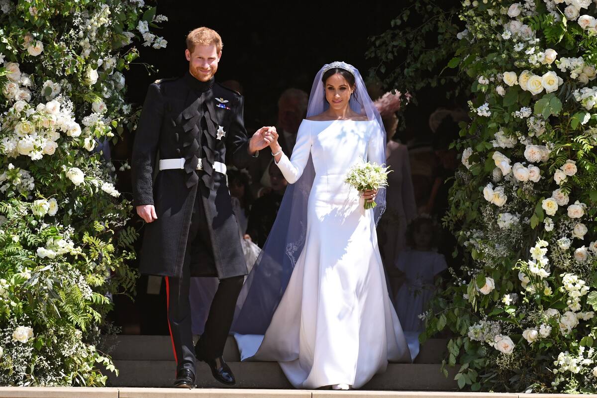 La diseñadora británica Clare Waight Keller, actual directora creativa de Givenchy, fue la encargada del vestido.