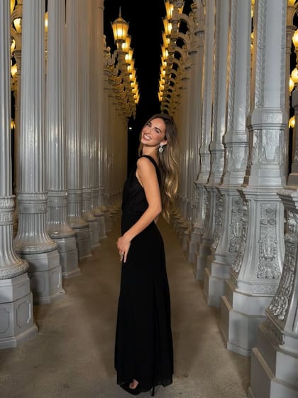 La diseñadora Talita von Furstenberg mostró su versión más sobria con un vestido negro minimalista