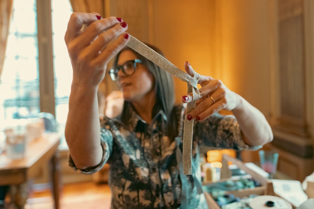 La diseñadora y contadora María Picci, en acción