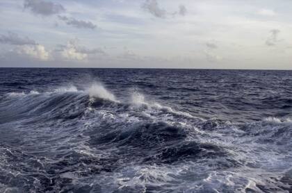La disminución de los vientos y el aumento de la temperatura del océano crea el escenario ideal para la formación de ciclones