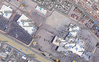 La distancia entre el Cielo Vista Mall y el Walmart donde ocurrieron los tiroteos